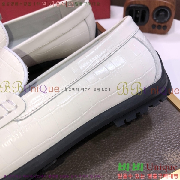 ���� ��󰡸� ĳ�־� ���� 30FE245199-7