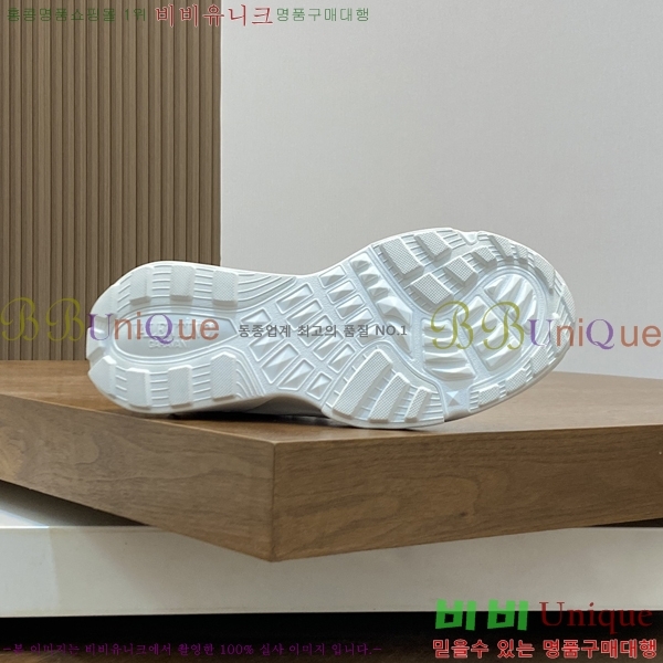 ���� �߷�Ƽ�� ����Ŀ�� 40VA24515-8-10