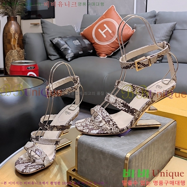 ��� ������ ������ 38F24529-4 �� 9CM