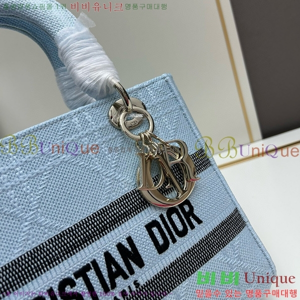 ST ��� ���̵�� M8002-18