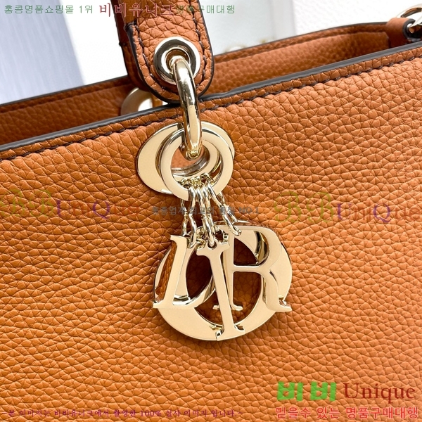 #��� ���̵� ����̾� �ڵ�� ���� M1152-102