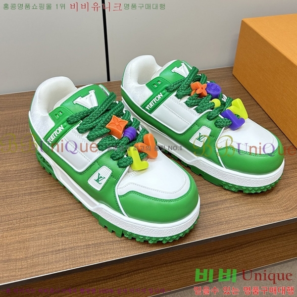 ���̺��� LV Ʈ���̳� ����Ŀ�� 41L2461814-4