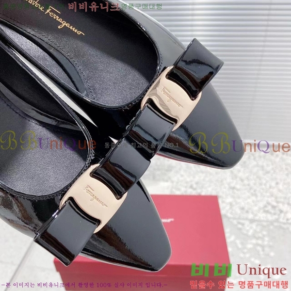 ��󰡸� �÷� ���� 34F235192-1 �� 2CM