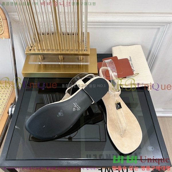 �η��ǾƳ� �ɸ� ���� LP45246-4