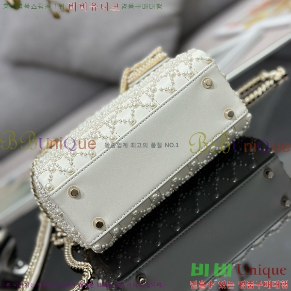 #��� ���̵�� �̴� M0505-700