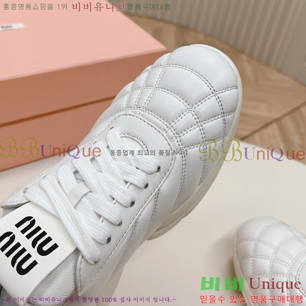 ���� �̿�̿� ����Ŀ�� 32MU24779-2