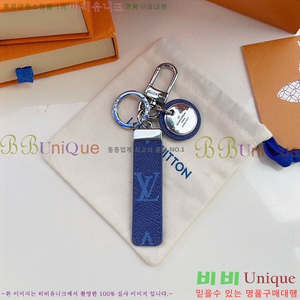 ���̺��� ŰȦ�� M00033-2