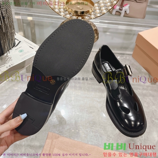 ���� �̿�̿� ���� 28M24712-1