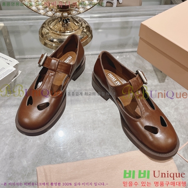 ���� �̿�̿� ���� 28M24712-2