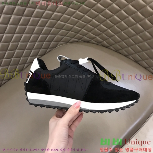 ���� �߷�Ƽ�� ����Ŀ�� 28VT24822-2