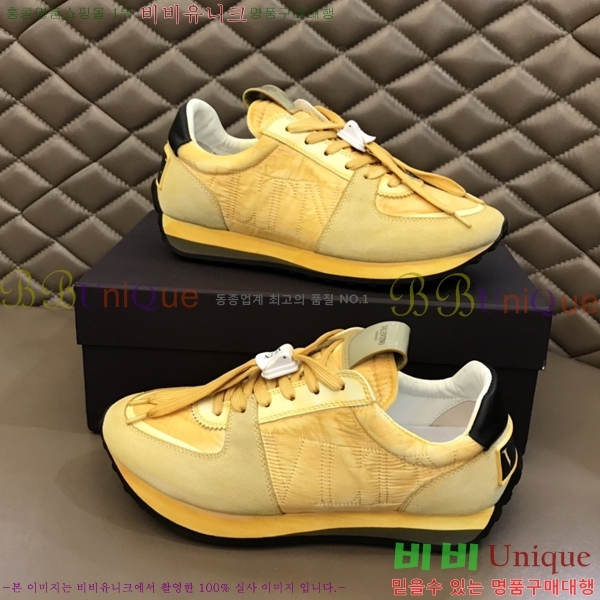 ���� �߷�Ƽ�� ����Ŀ�� 29VT24821-1