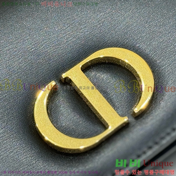 #��� ���� 30 ������ ���� ž�ڵ�� M9370-101