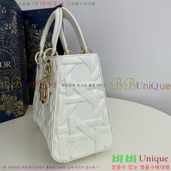 #��� ���̵�� ���� M8002-600