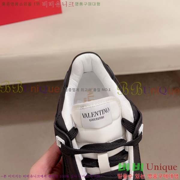 ���� �߷�Ƽ�� ����Ŀ�� 23VT248144-1