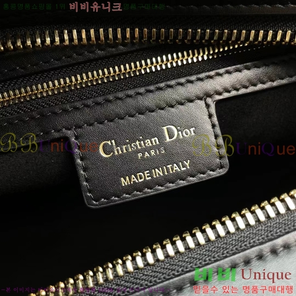 #��� ���̵� ����̾� �ڵ�� ���� M1152-204