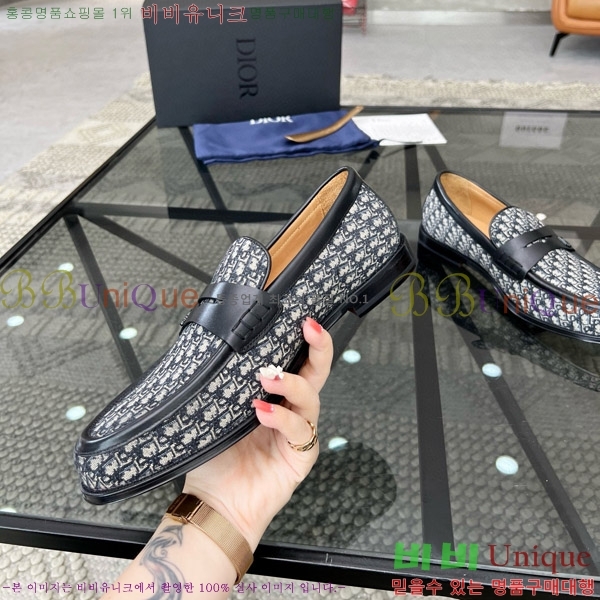 ���� ��� ���� D9978053-1