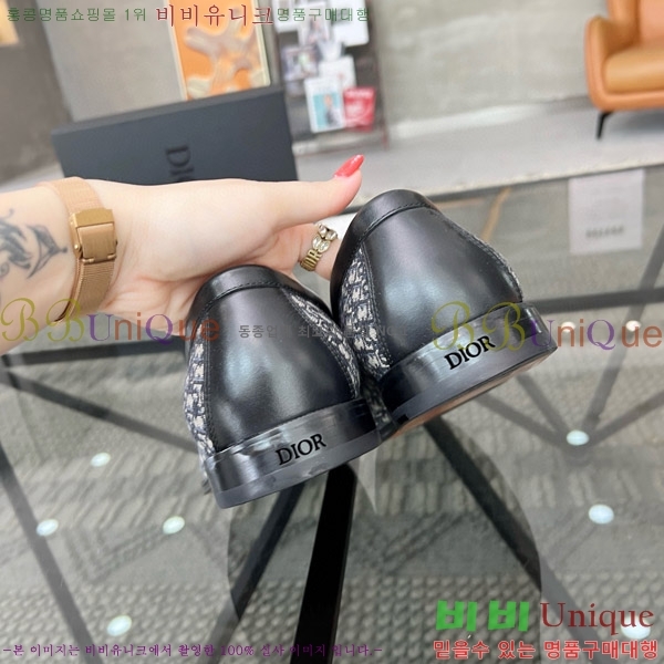 ���� ��� ���� D9978053-1