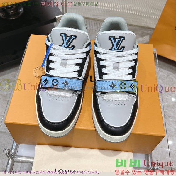 NEW LV Ʈ���̳� ����Ŀ�� 40L24768941-2