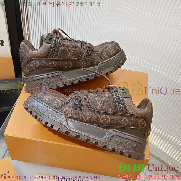 NEW LV Ʈ̳ ƽ Ŀ 40L249272-77-1