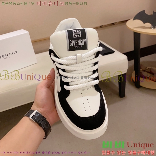 ���� ����� ����Ŀ�� G92382-4