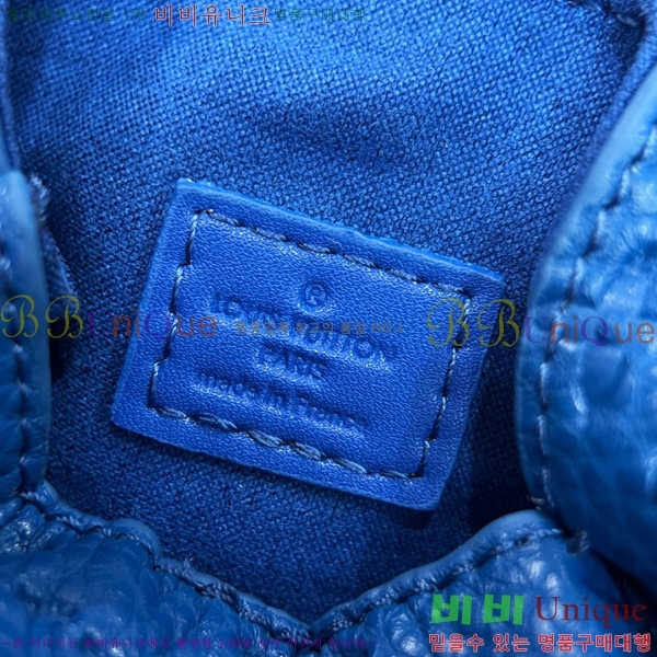 ���̺��� �̴� ũ�������� �Ŀ�ġ M77166-7