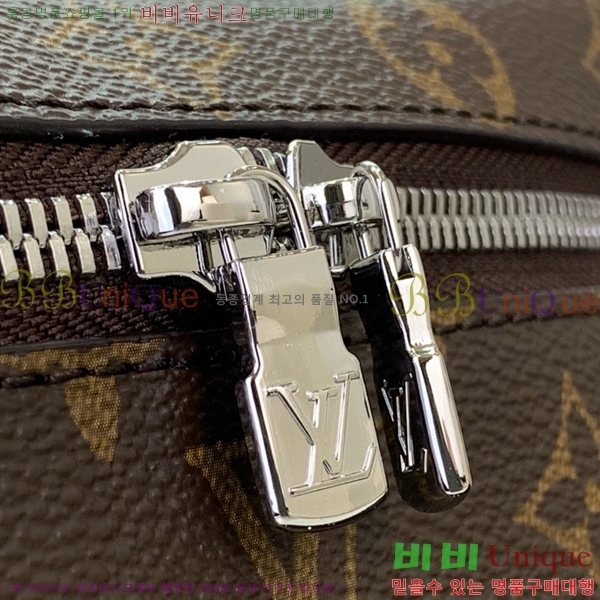 #���̺��� �Ͻ� BB ����Ƽ ���̽� M12668-102