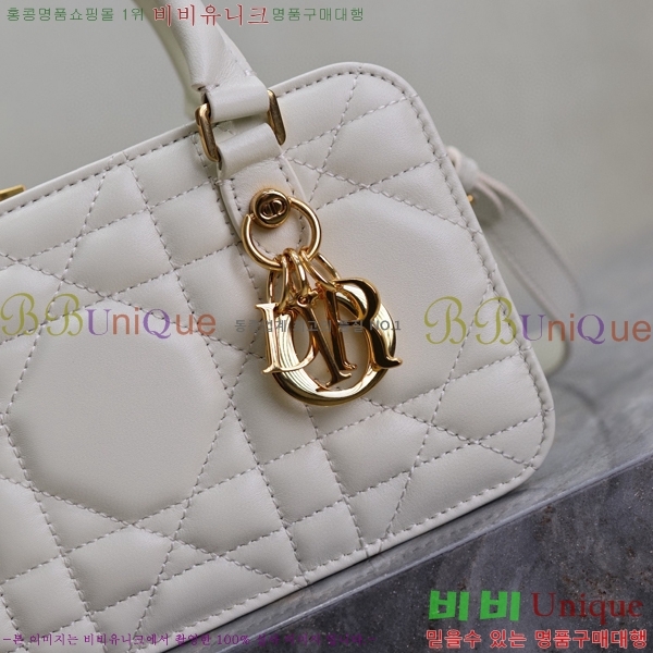 #��� 30������ �̴� ���͹� S2349-101