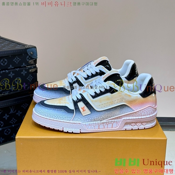 ���̺��� Ʈ���̳� ����Ŀ�� 55L4541744-3