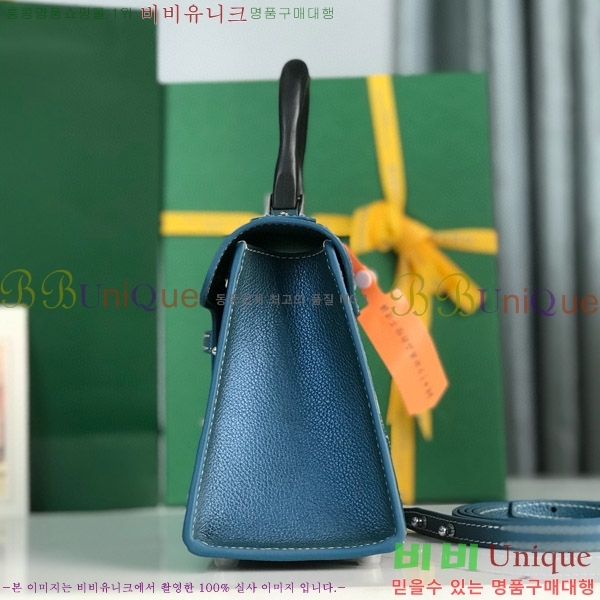 #���ߵ� ���̰��� �̴� GY5494541-302