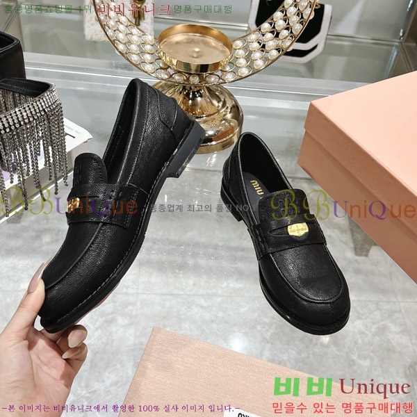 ���� �̿�̿� Ȧ���� ���� MU20063