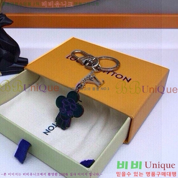 ���̺��� ŰȦ�� M0910975-1