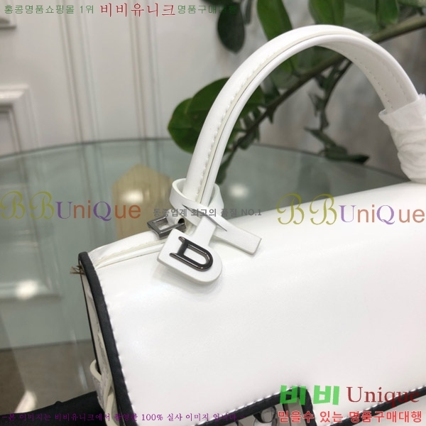 # Ʈ  PM GP-1001-110