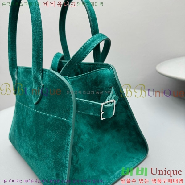 # ο  10 Ʈ 1831-103