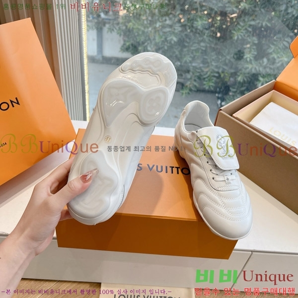 �������� ���̺��� ǲ����Ʈ ��Ŀ ����Ŀ�� 36LV1565700-4