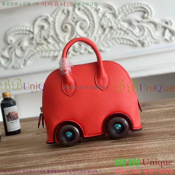 #޽     HE712379-105