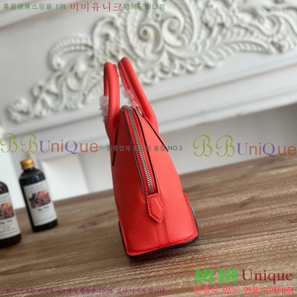 #޽     HE712379-105