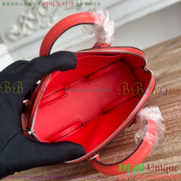 #޽     HE712379-105