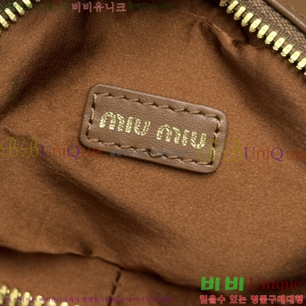 �̿�̿� ���� Ʈ�� 5NR036-101