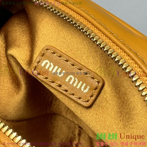 �̿�̿� ���� Ʈ�� 5NR036-102