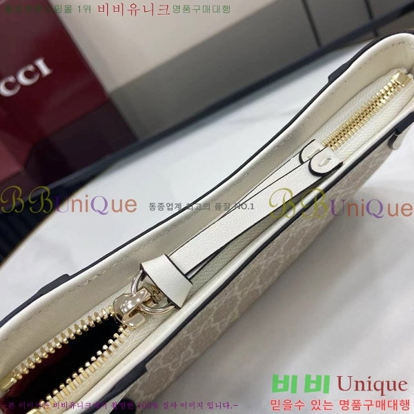 # GG   ̴  820696-203