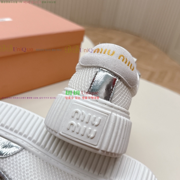 ���� �̿�̿� ����Ŀ�� 33MU253214-9