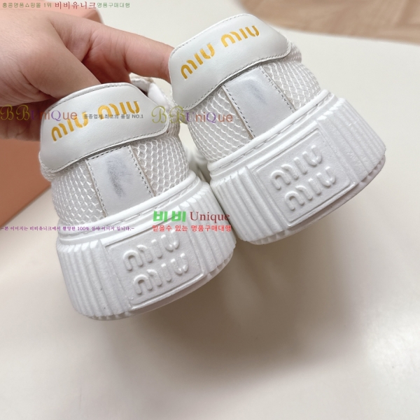 ���� �̿�̿� ����Ŀ�� 33MU253214-10