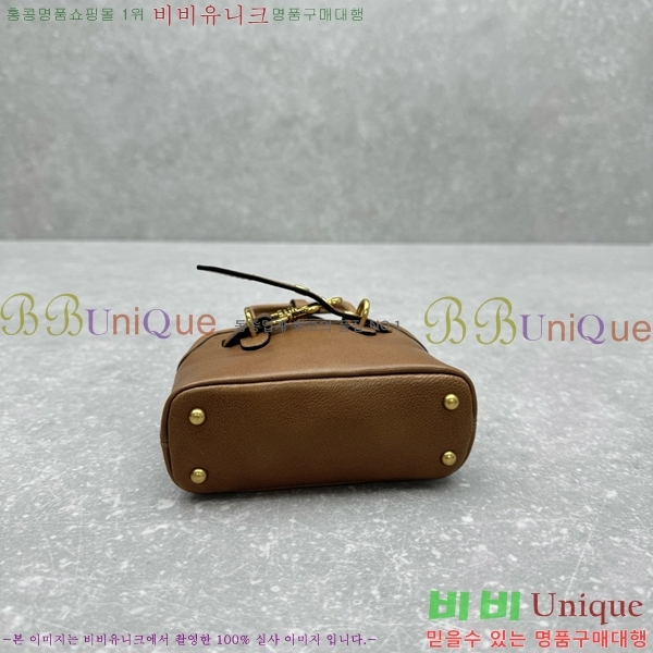 �̿�̿� ���� Ʈ�� 5NR037-201