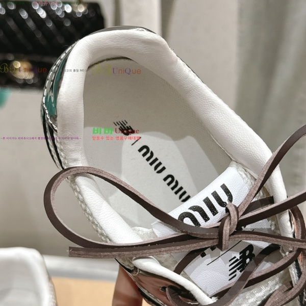 ���߶��� X �̿�̿� ����Ŀ�� 35MU2531327-6