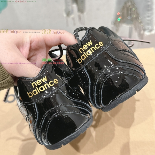 ���߶��� X �̿�̿� ����Ŀ�� 35MU2531327-7