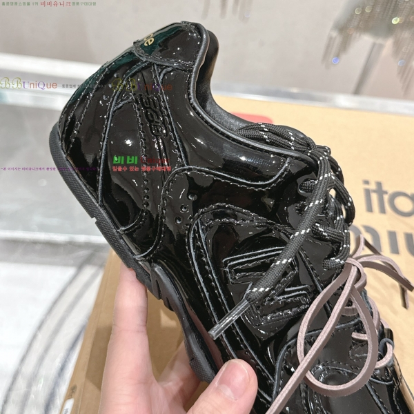 ���߶��� X �̿�̿� ����Ŀ�� 35MU2531327-5