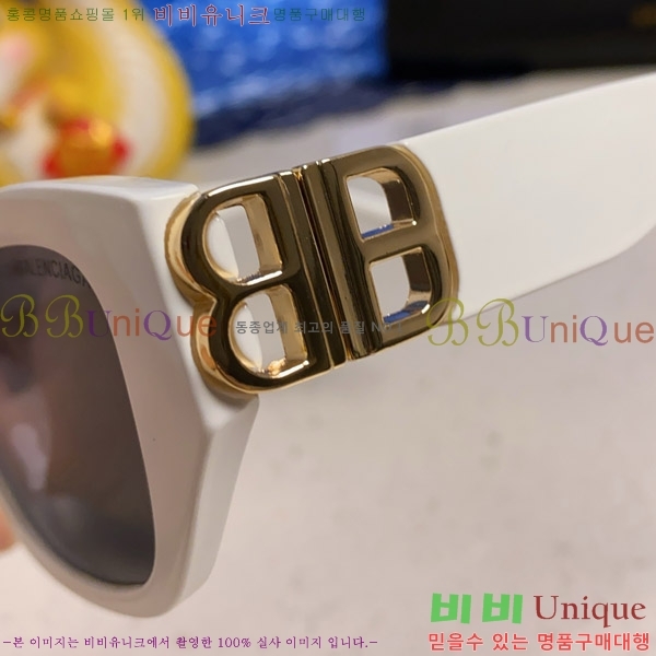 ߷þư ۶ BL38264172-3