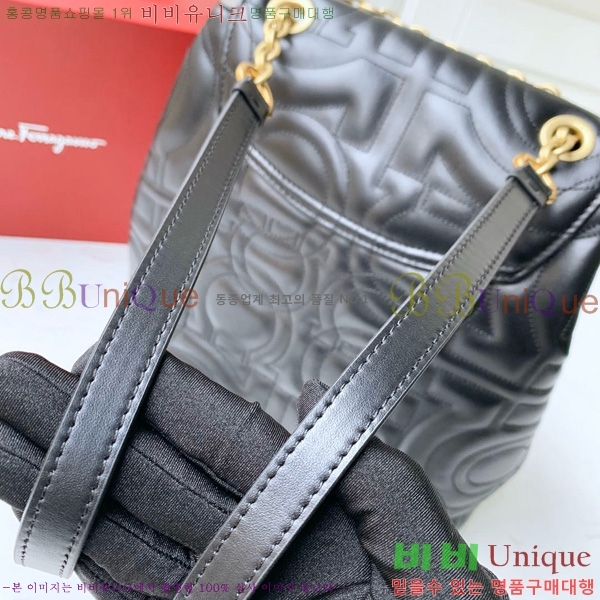 #󰡸  ġ  21H158-1500