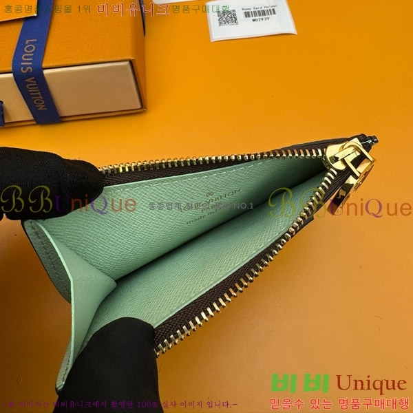 #̺  ī Ȧ M82939-501