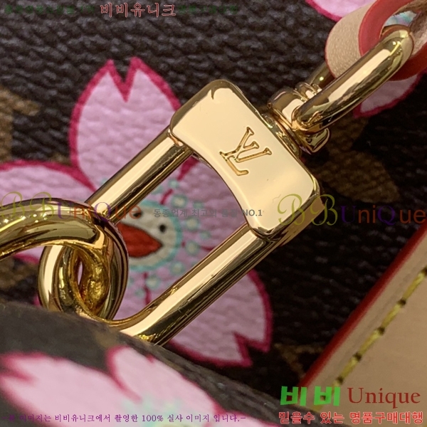 #̺ x ī ī ߿  M13097-1